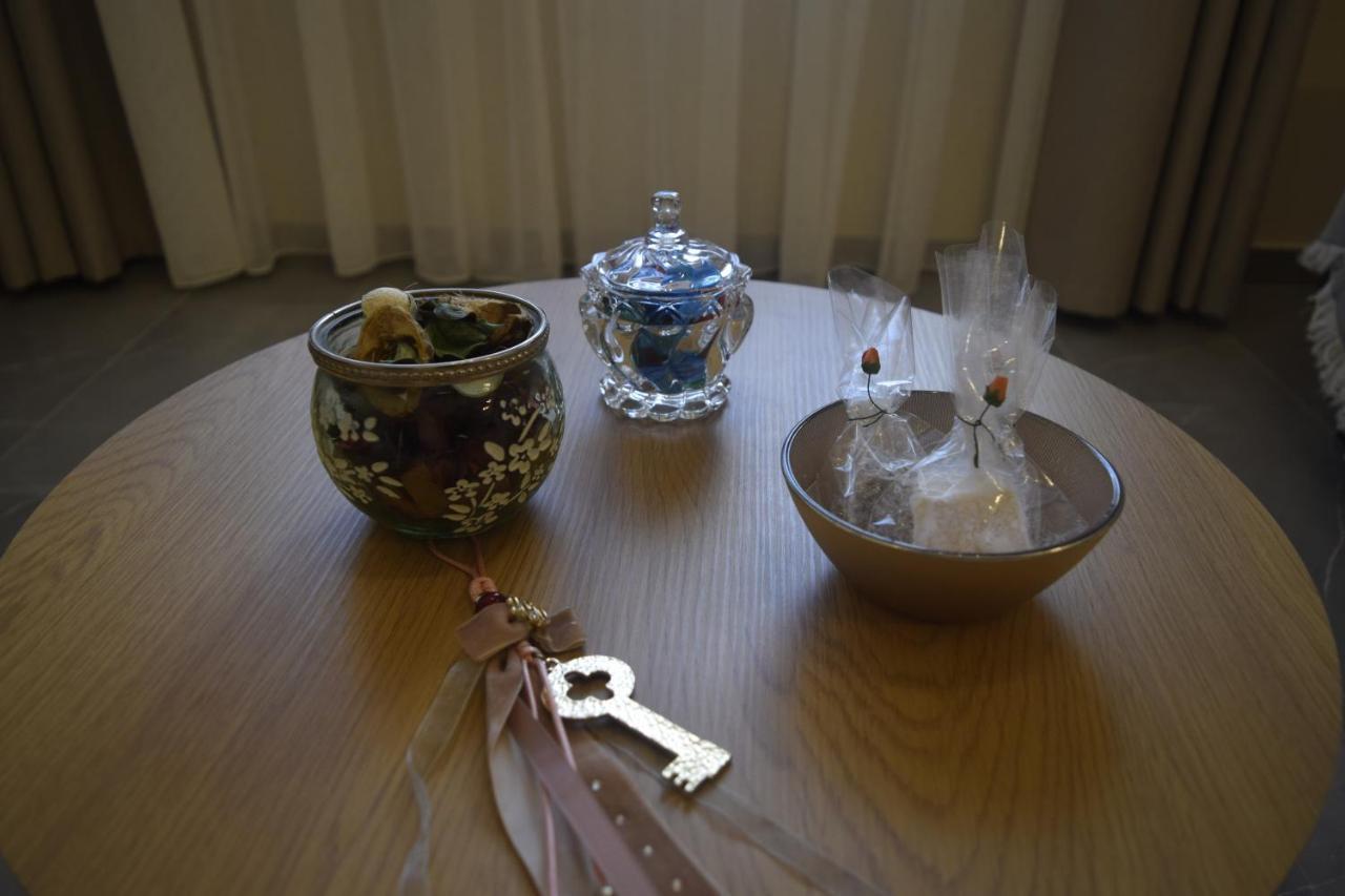 Aristo Central Apartments Янина Екстериор снимка