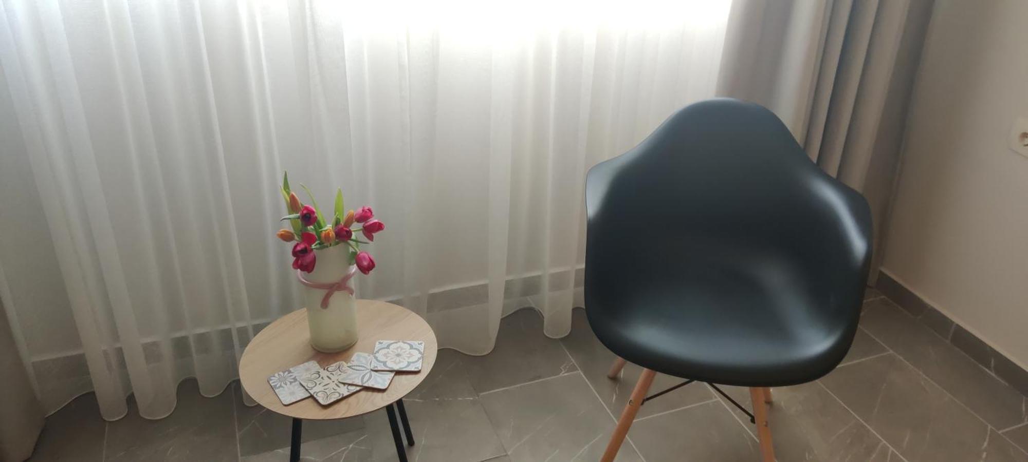 Aristo Central Apartments Янина Екстериор снимка