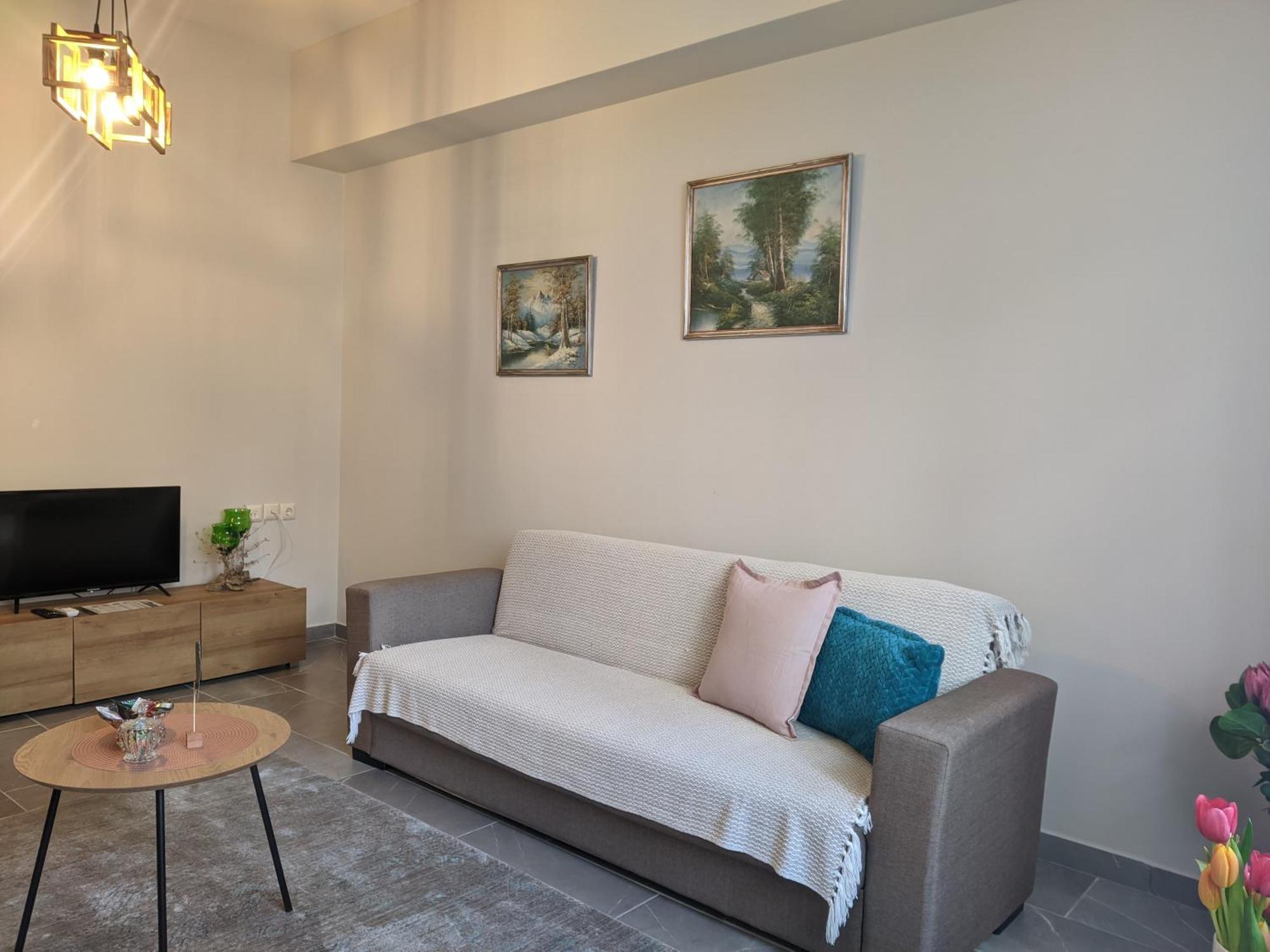 Aristo Central Apartments Янина Екстериор снимка