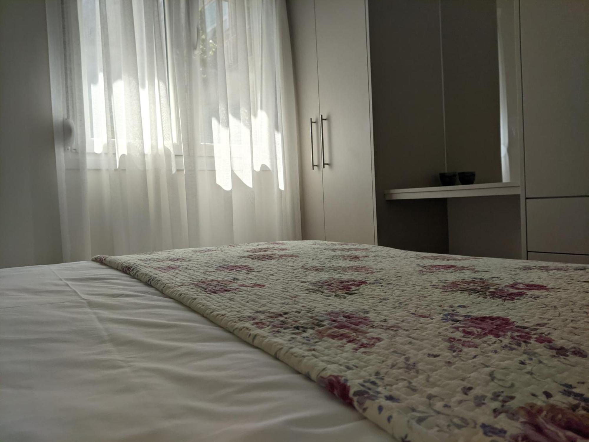 Aristo Central Apartments Янина Екстериор снимка